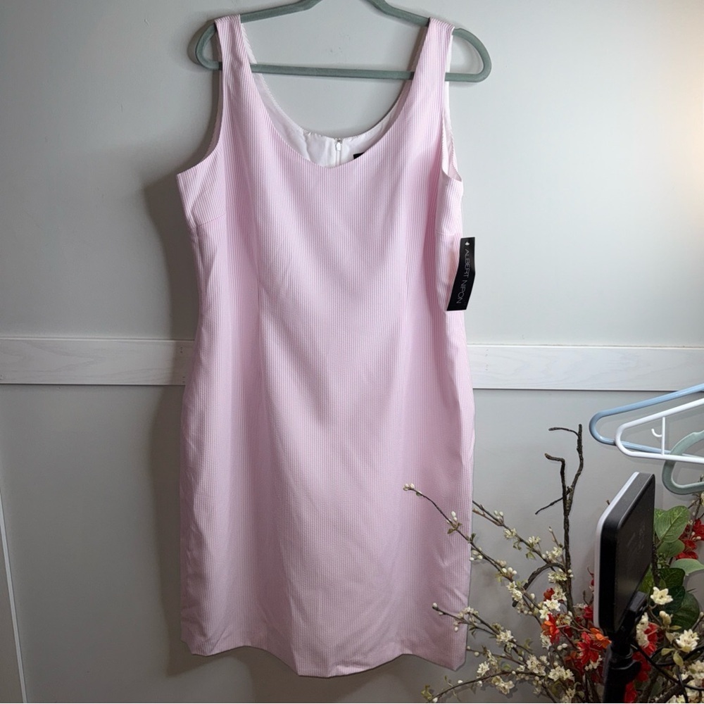 NWT Albert Nipon Pink and White Striped Garment